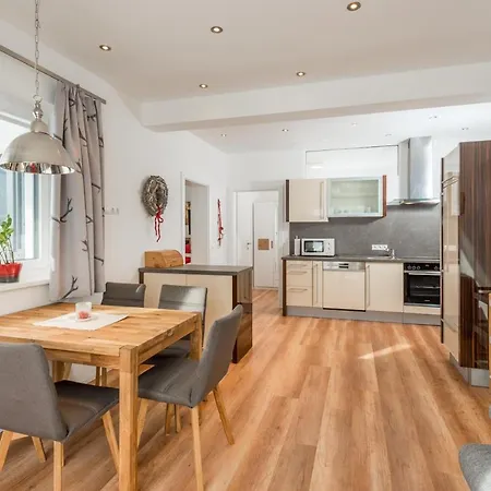 - Kleine Bleiberger By Schladmingurlaub Apartment Schladming