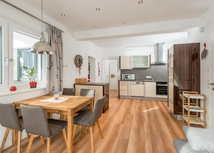 - Kleine Bleiberger By Schladmingurlaub Lägenhet Schladming